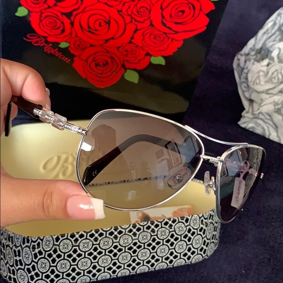 Brighton Accessories - Brighton Jewelers Meridian Linx black sunglasses